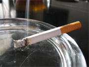 Figura 4: La publicidad para cigarillos con filtro y bajos en alquitrán usaba estadísticas huecas para decir que eran menos peligrosos.