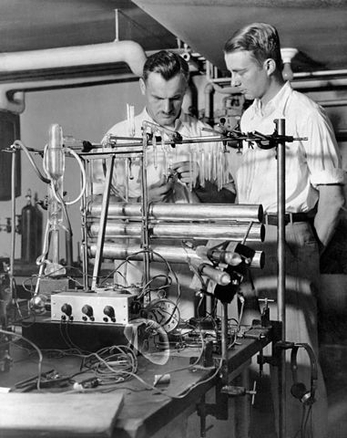 Figure 2: Alvarez as a graduate student in 1933 working on cosmic ray programs for his Ph.D. thesis with Arthur Compton.